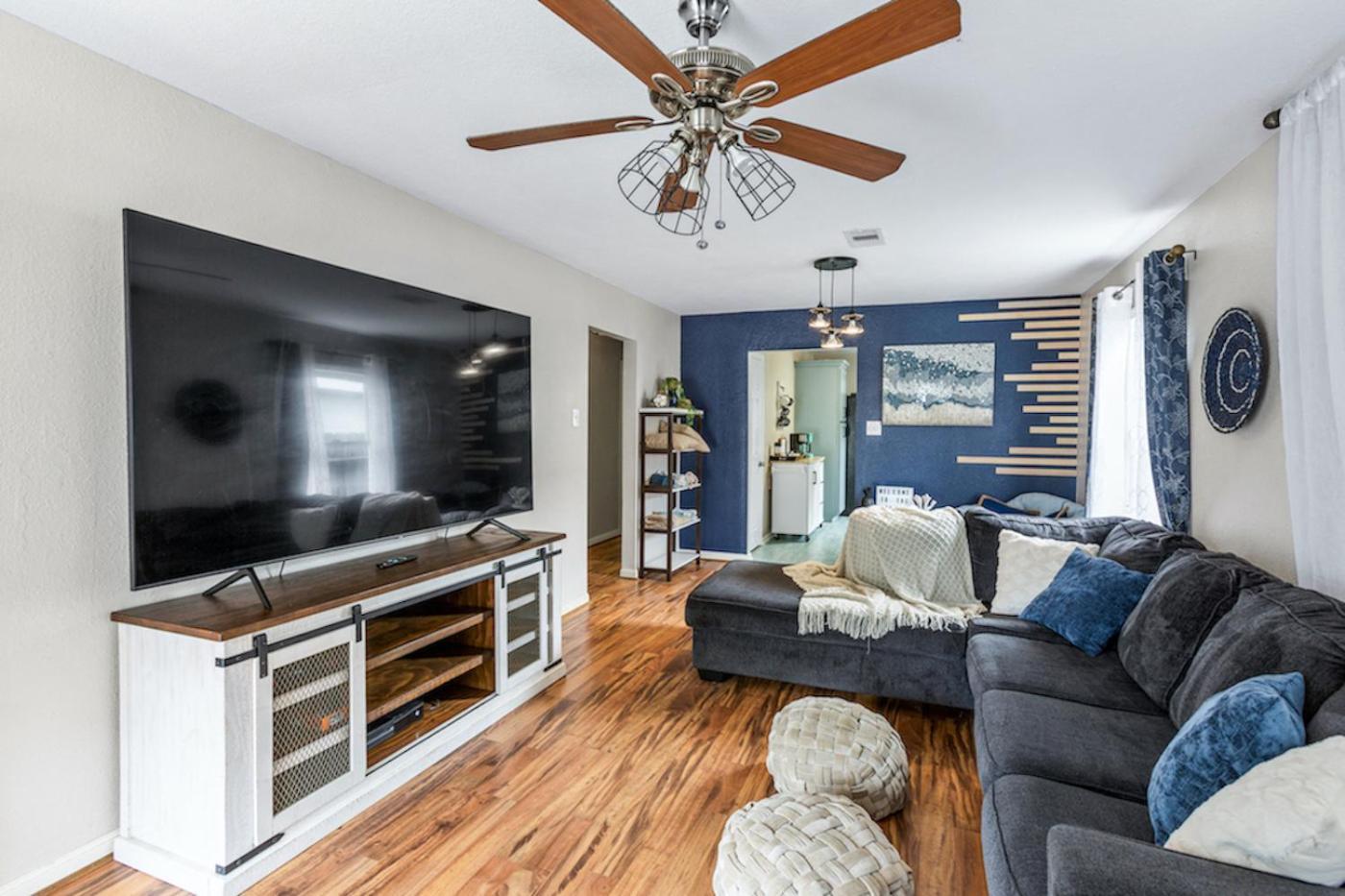 The Blue Oasis With Handicap Ramp Access Dog Friendly & Cowboy Pool Galveston Bagian luar foto